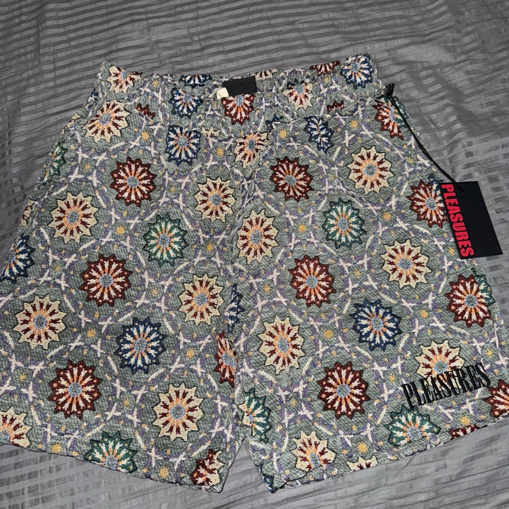 Multicolor Patterned Men Shorts